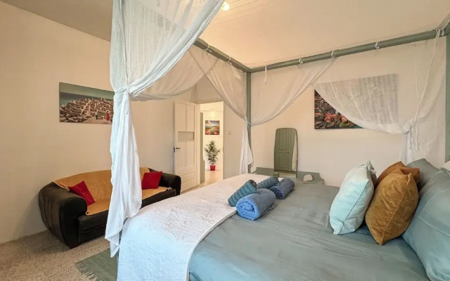 Modern & Large 3BR Stay Near Valletta