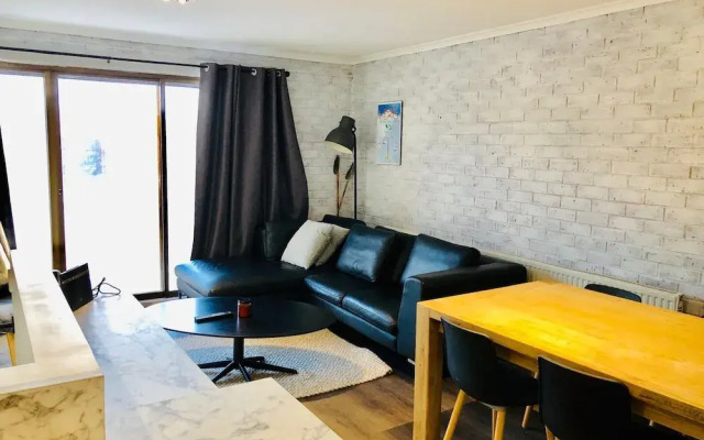 Perfect Located Apartment in the Heart of Hotham