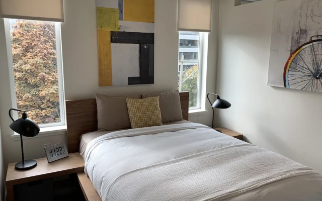 Domicile Suites at Marina SLU