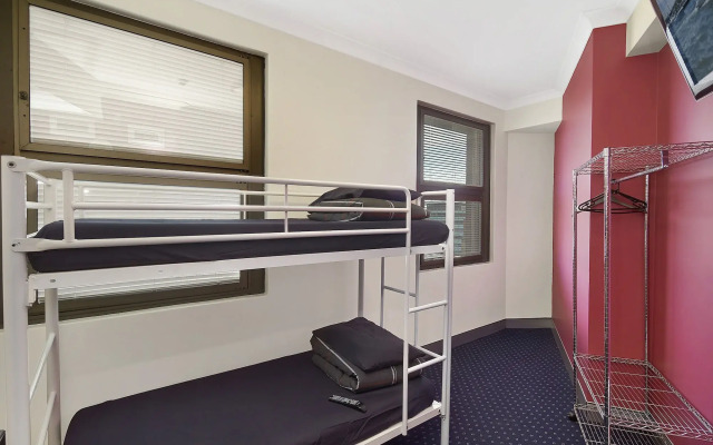 Wake Up! Sydney - Hostel