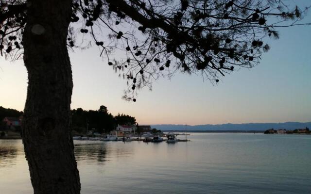 Rustic Holiday Home Miketa