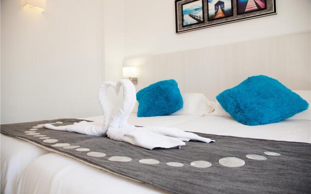 OLA Apartamentos Cala d' Or