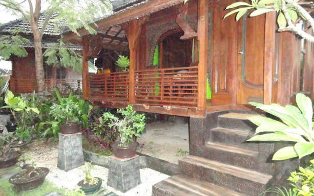 Villa Ketupat