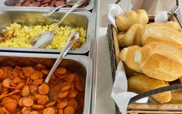 Pousada Charle Brown