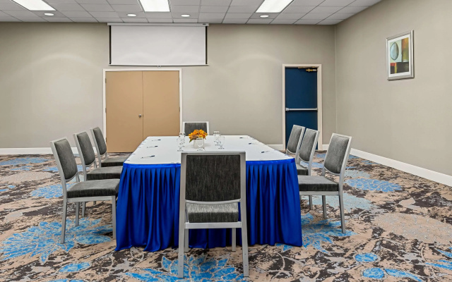 Best Western Cascadia Inn