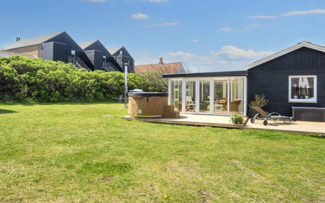 Luxury Spa Retreat in Thorsminde - By Traum Ferienwohnungen