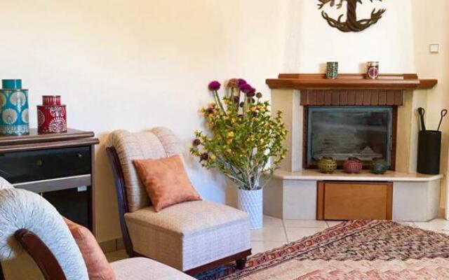 Olympus Beach Aigani Family House