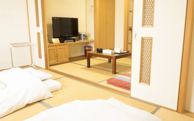 Hikone Station Hotel