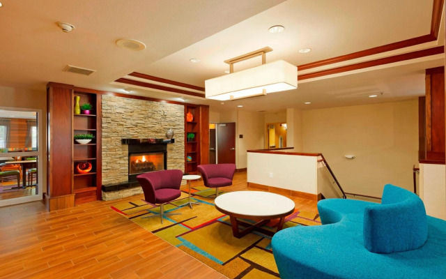 Fairfield Inn & Suites by Marriott Lake Oswego