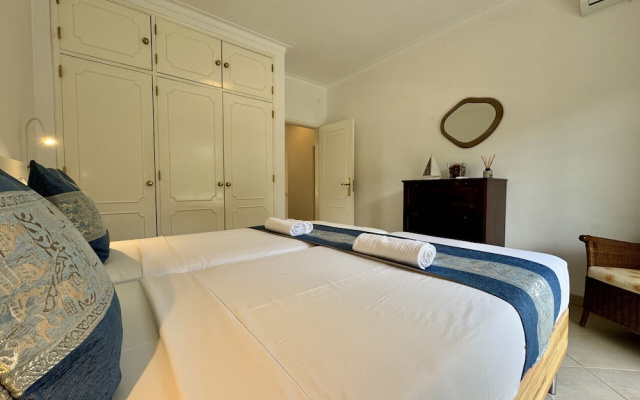 Vilamoura Summer Villa 3 by Homing