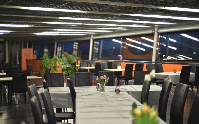 Hc Hotel