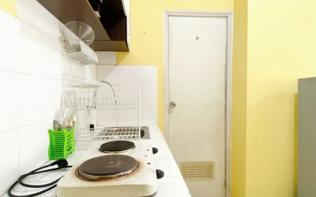 Warm And Cozy 2Br Mutiara Bekasi Apartment