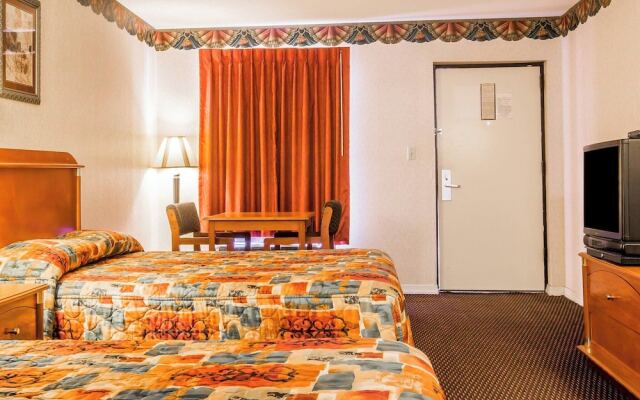Key West Inn - Montgomery South