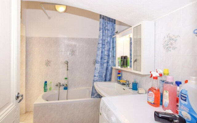 Amazing Apartment in Sanremo With 1 Bedrooms