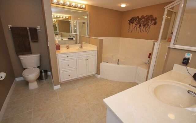 Oceanwalk 9-604 Apartment 3