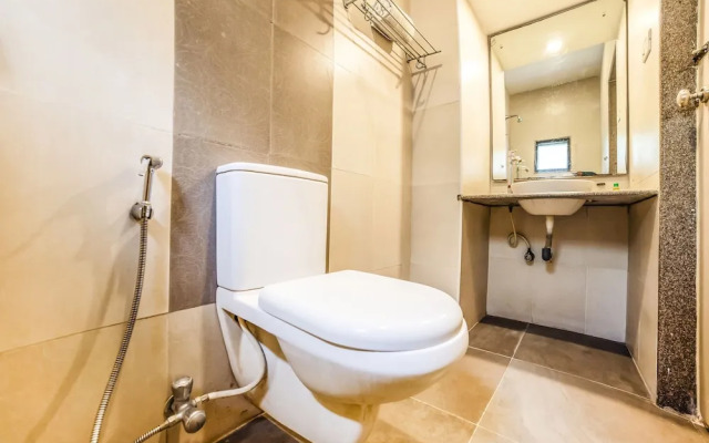 FabHotel Flamingo Anna Nagar
