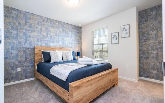 Windsor Cay 7BR Water Park Free