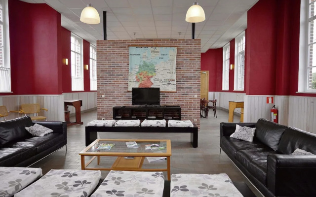 Oud Schooltje De Linde for Twenty Person