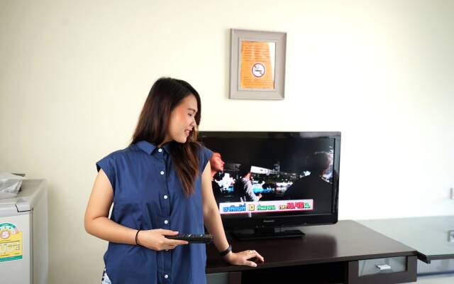 Caza V1 Serviced Apartment