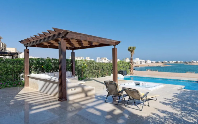 Vesta - Luxury Villa - 3BR - Ancient Sands