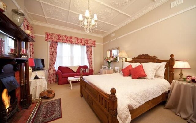 Melba House Boutique B&B