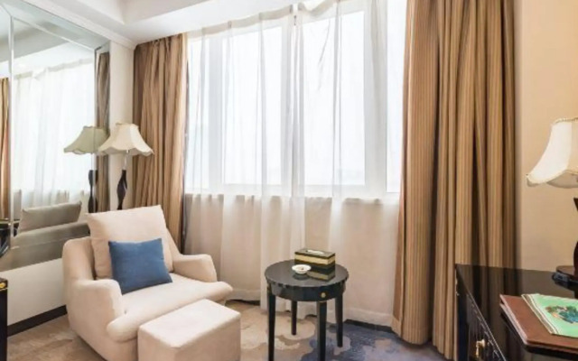 Zhonghao Fenghuang International Hotel