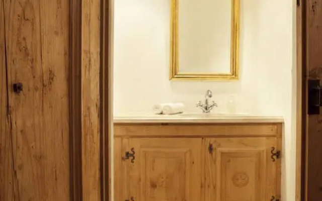 Top of the World Apartment