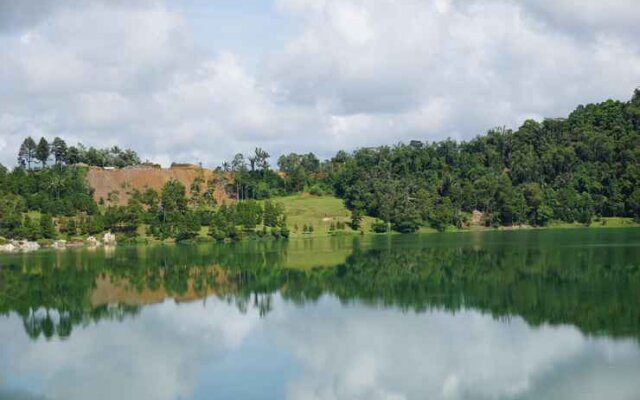 Green Lake Linow