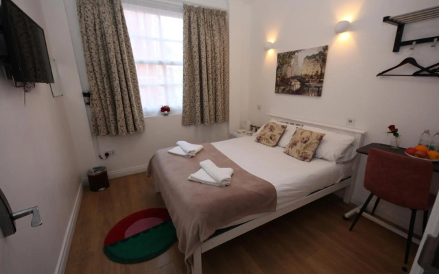 City London Hotel