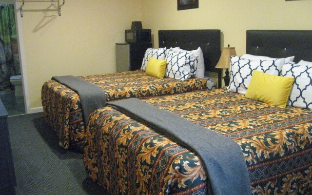 Western Motel Lovell