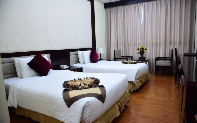 TQT Hotel