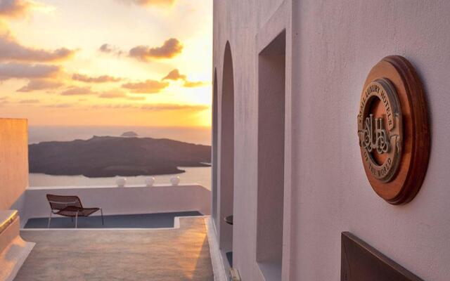 Cosmopolitan Suites