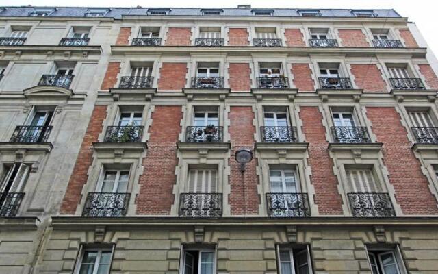 Parisian Home Invalides