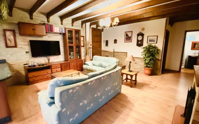 Tasteful holiday home in Adeje with hot tub