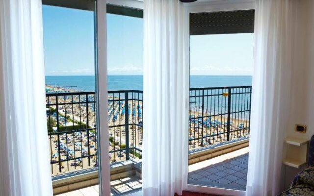 Termini Beach Hotel  Suites