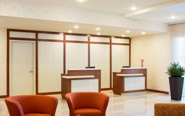 Homewood Suites by Hilton Winnipeg Airport-Polo Park, MB