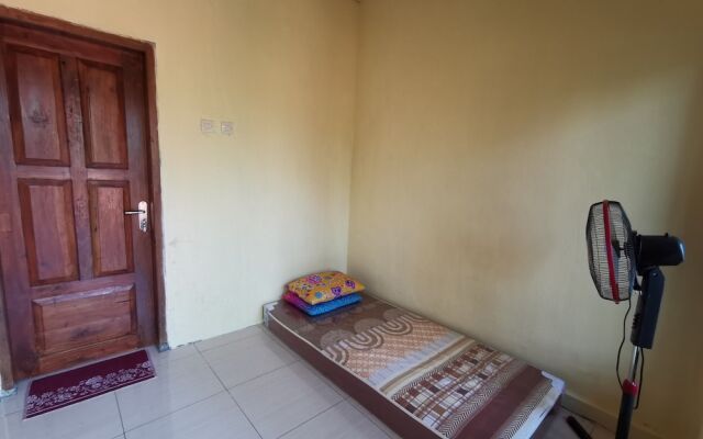 Oyo 1789 Bakungan Family Homestay