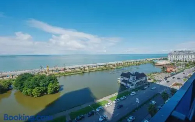Seaside Apartments