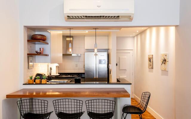 Moderno Apartamento em Copacabana | GB 112/304