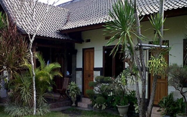 Gria Umasari Cottages