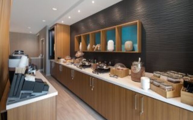 SpringHill Suites by Marriott Dallas NW Hwy/I35E