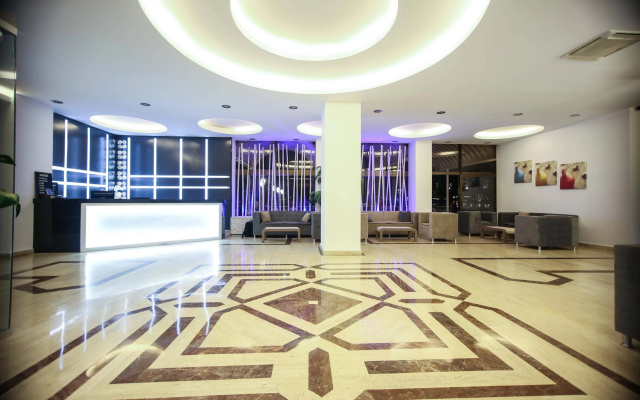 Kayamaris Hotel