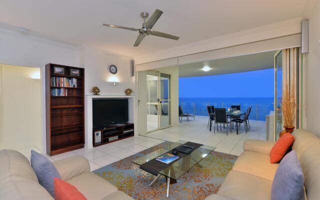 Bellevue At Trinity Beach