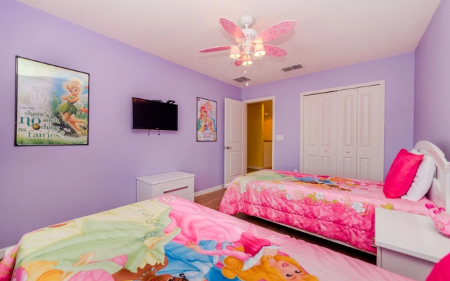 4 BR Crystal Cove Sleeps 10