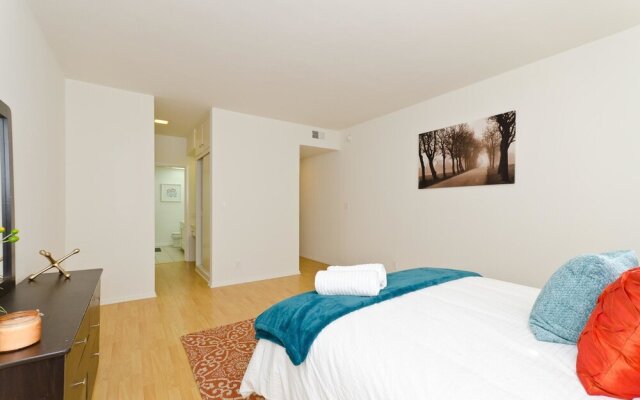 LA131 1 Bedroom Apartment By Senstay
