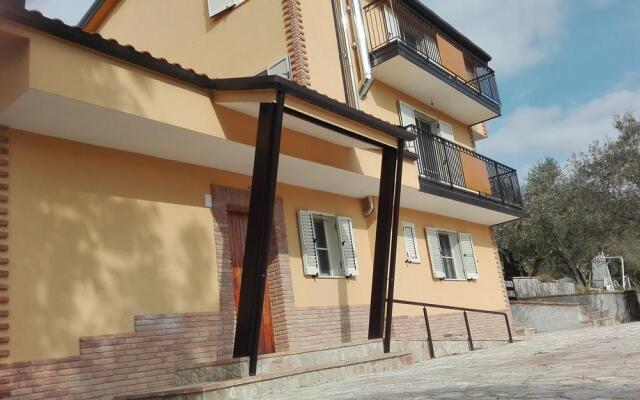 Villa Cennamo Residence