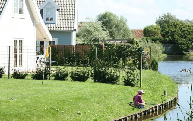 Detached Villa With a Terrace Near the Beach