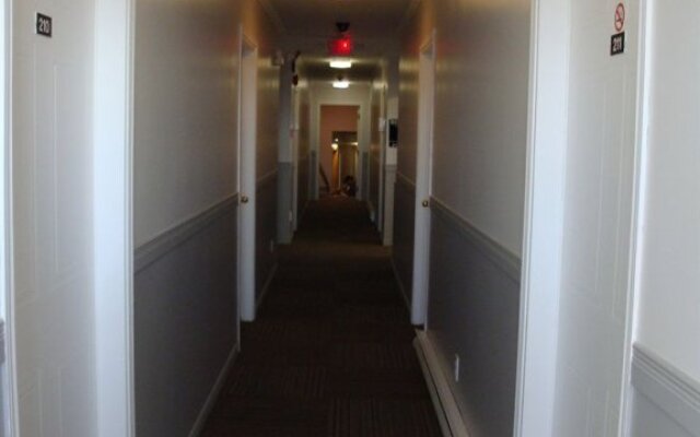 Hï¿½tel-Motel Le Beach