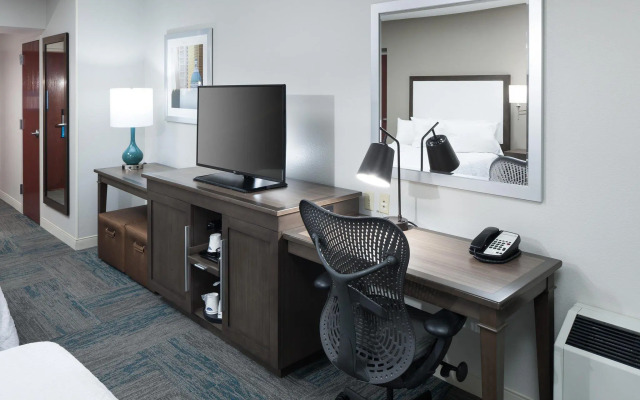 Hampton Inn St. Louis-Downtown (At the Gateway Arch)