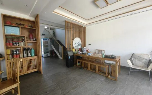 Jiuhuashan Muqinju Guesthouse